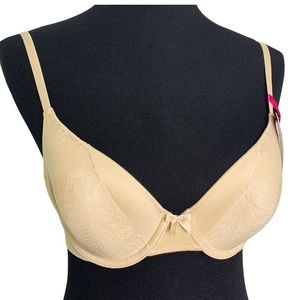 NWT Maidenform T-Shirt Bra 34B Nude D255